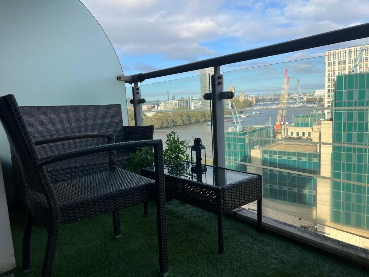St George Thames Apartment Londen Buitenkant foto