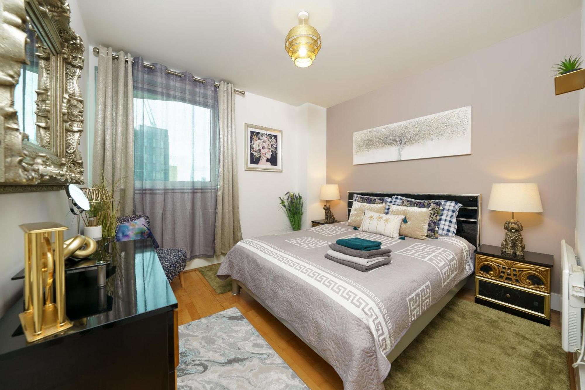 St George Thames Apartment Londen Buitenkant foto