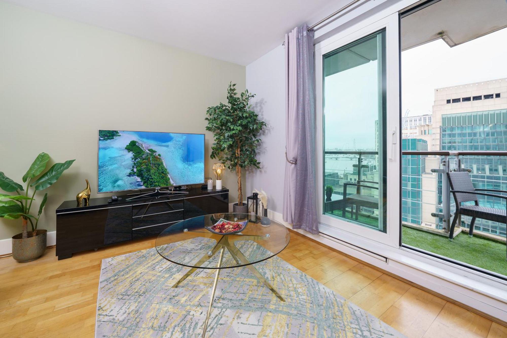 St George Thames Apartment Londen Buitenkant foto